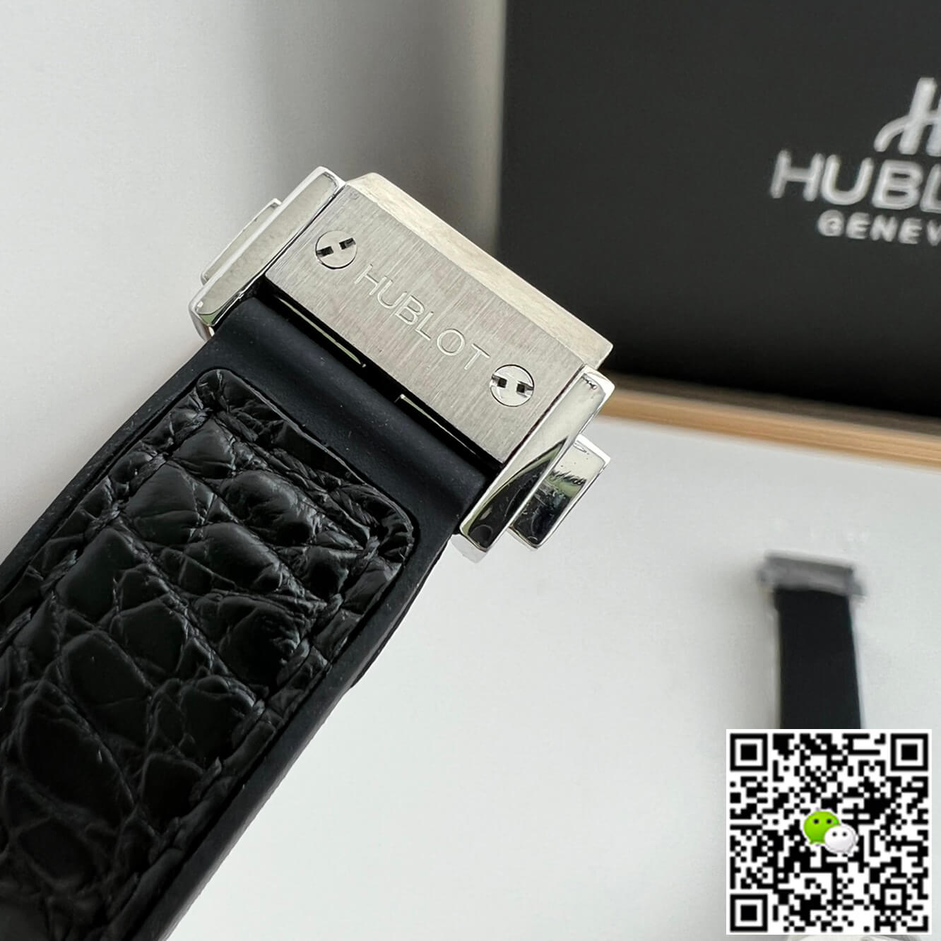 Hublot Classic Fusion 33MM Quartz HB Factory Black Strap