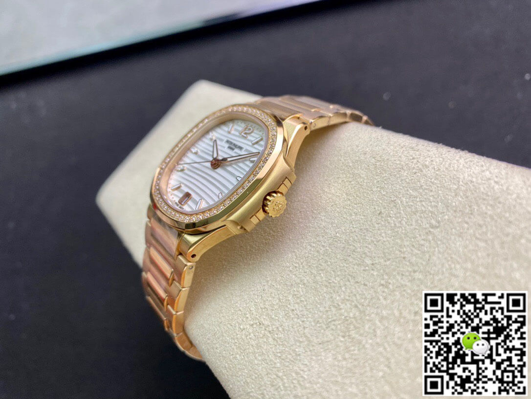 Patek Philippe Nautilus Ladies 7118/1200R-001 3K Factory Silver White Dial