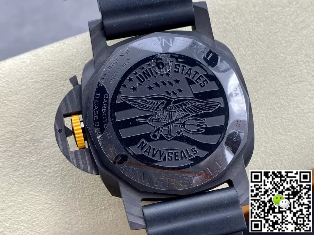 Panerai Submersible PAM1324 VS Factory Carbon Fiber Dial