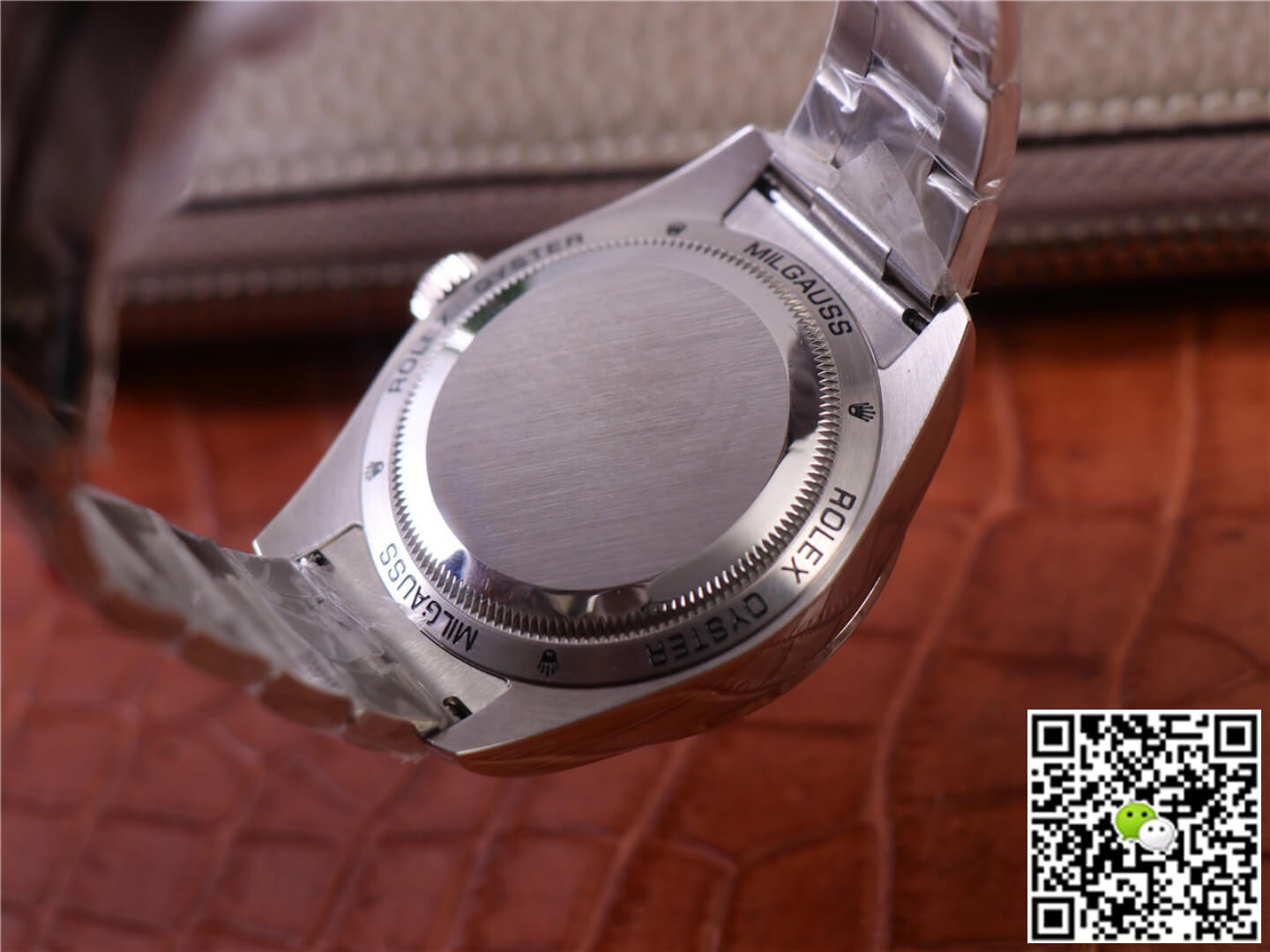 JB Factory Replica Rolex Milgauss Base 116400 Label Noir Design LNT01HS-001 Silver case watch