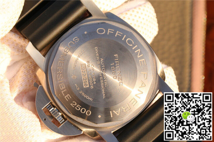Panerai Submersible PAM 00194 VS Factory Black Dial