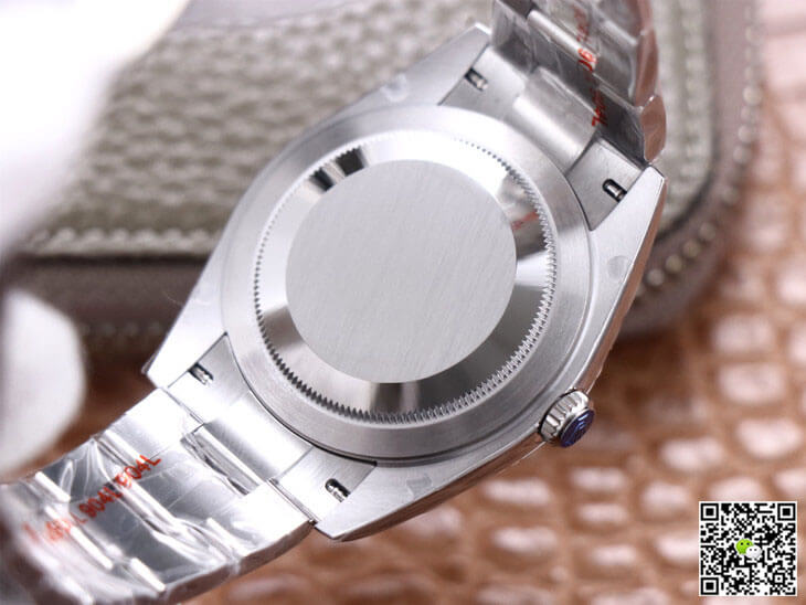Rolex Oyster Perpetual M124300-0007 41MM EW Factory Coral Red Dial