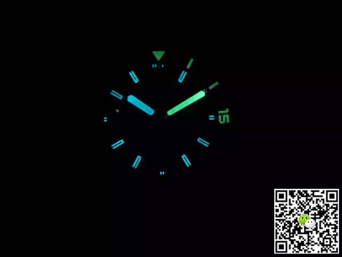 IWC Aquatimer IW376804 V6 Factory Black Dial