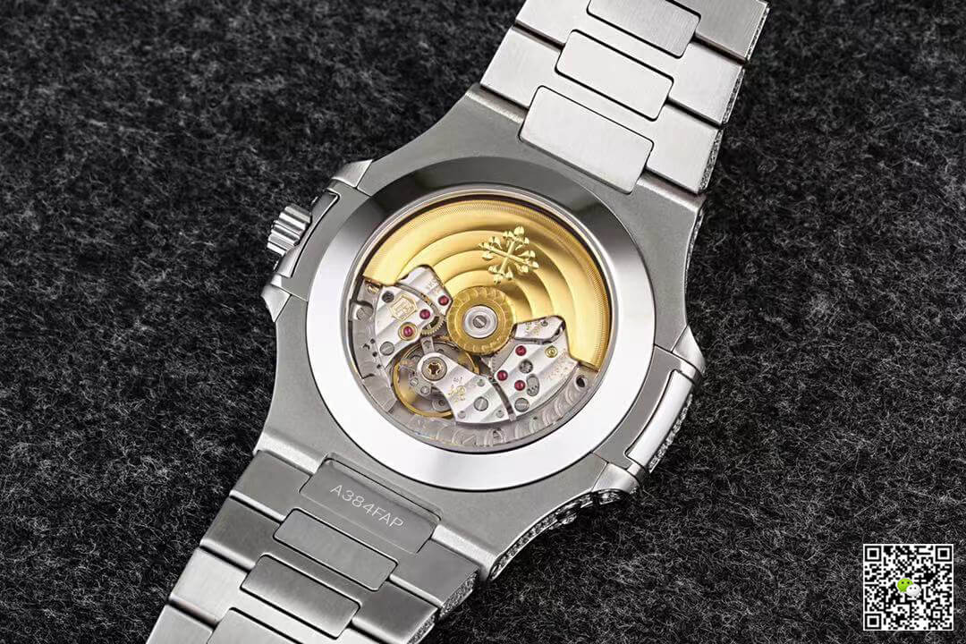 Patek Philippe Nautilus 5726/1A-014 R8 Factory Gypsophila Silver Diamond