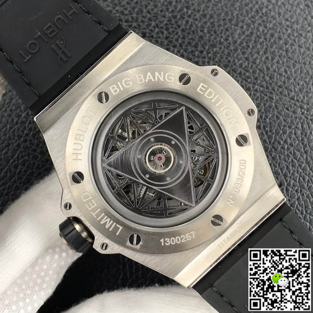 Hublot Big Bang 415.NX.1112.VR.MXM16 WWF Factory Titanium Case
