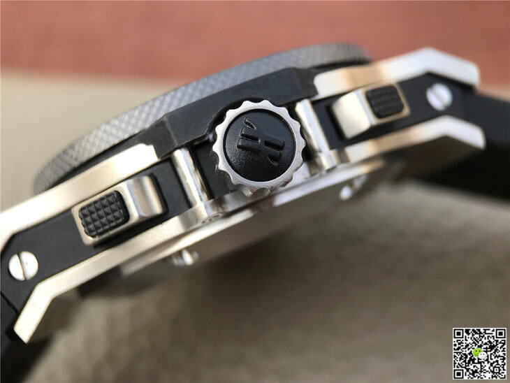 Hublot Big Bang 301.SB.131.RX V6 Factory Black Dial