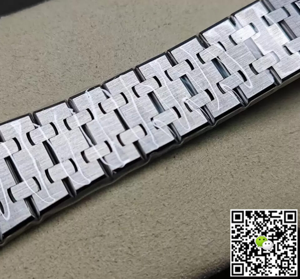 Audemars Piguet Royal Oak 15450ST.OO.1256ST.01 APS Factory Silver Dial