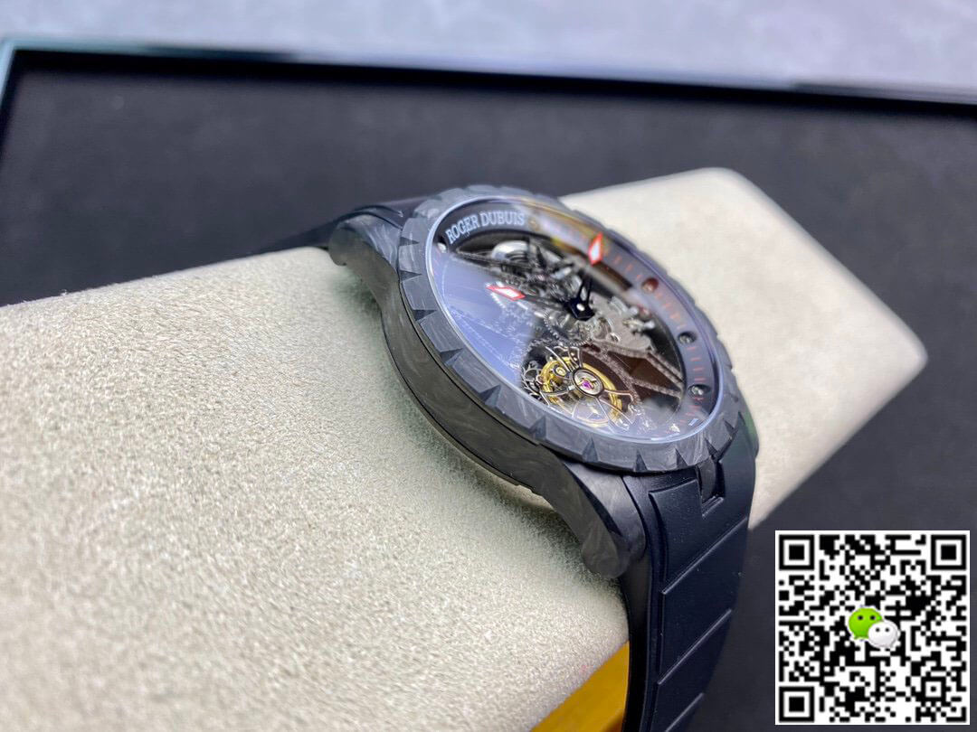 Roger Dubuis Excalibur DBEX0577 BBR Factory Tourbillon Carbon Fiber Case