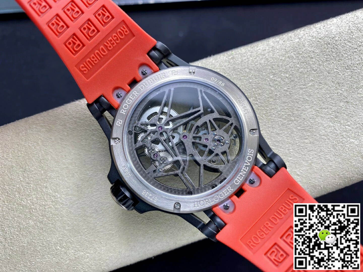 Roger Dubuis Excalibur RDDBEX0549 BBR Factory Tourbillon Titanium Case