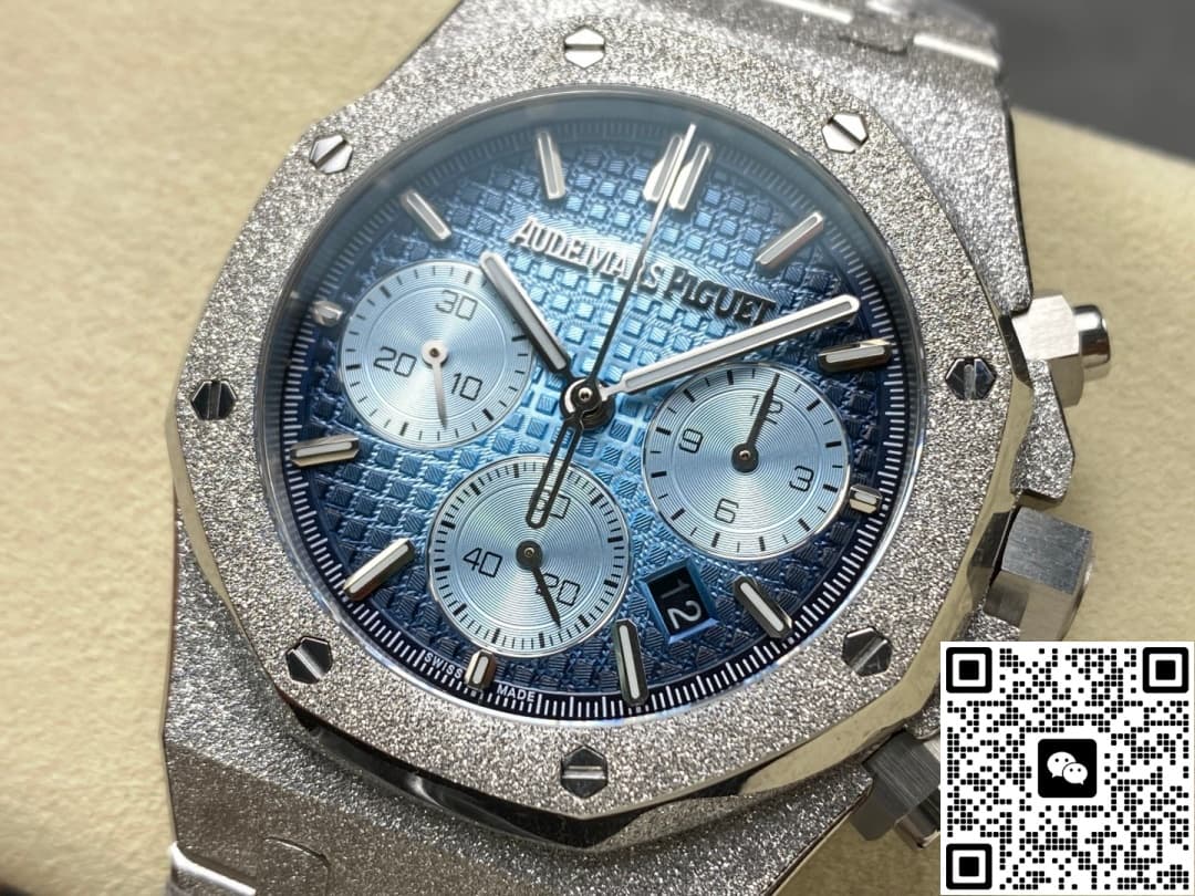 Audemars Piguet Royal Oak 26240BC.GG.1324BC.02 OM factory luminous hour markers