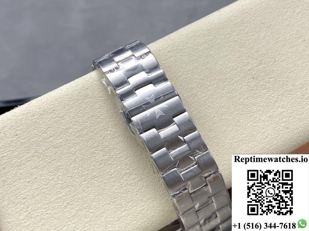 Vacheron Constantin Overseas 4000V-B918 GR Factory Stainless Steel Crown