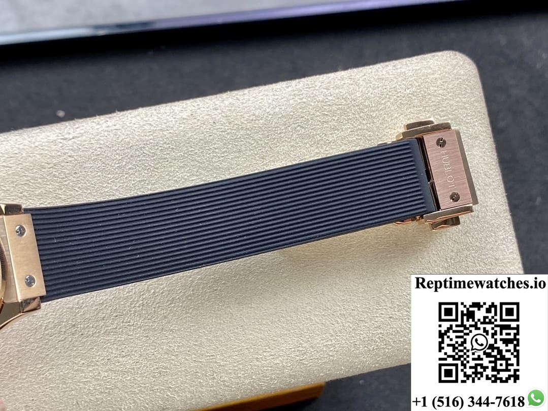 Hublot Classic Fusion 581.OX.7081.RX HB Factory Rubber Strap