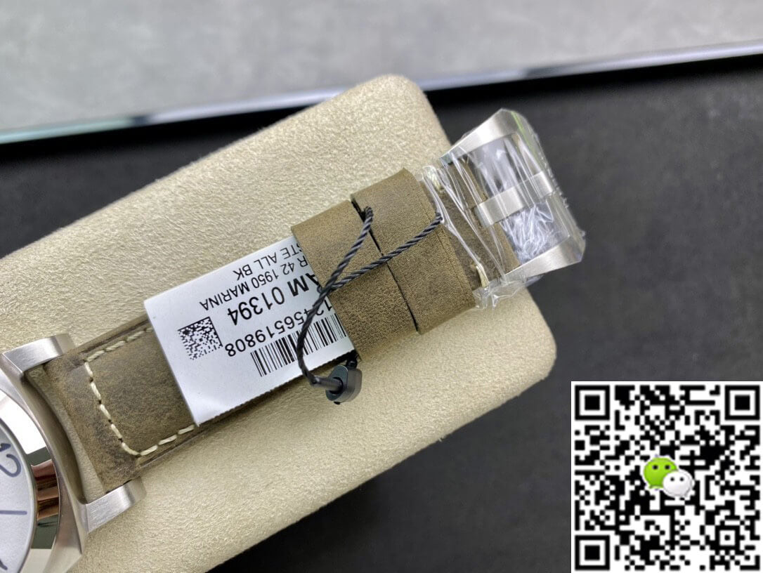 Panerai Luminor PAM01394 VS Factory White Dial