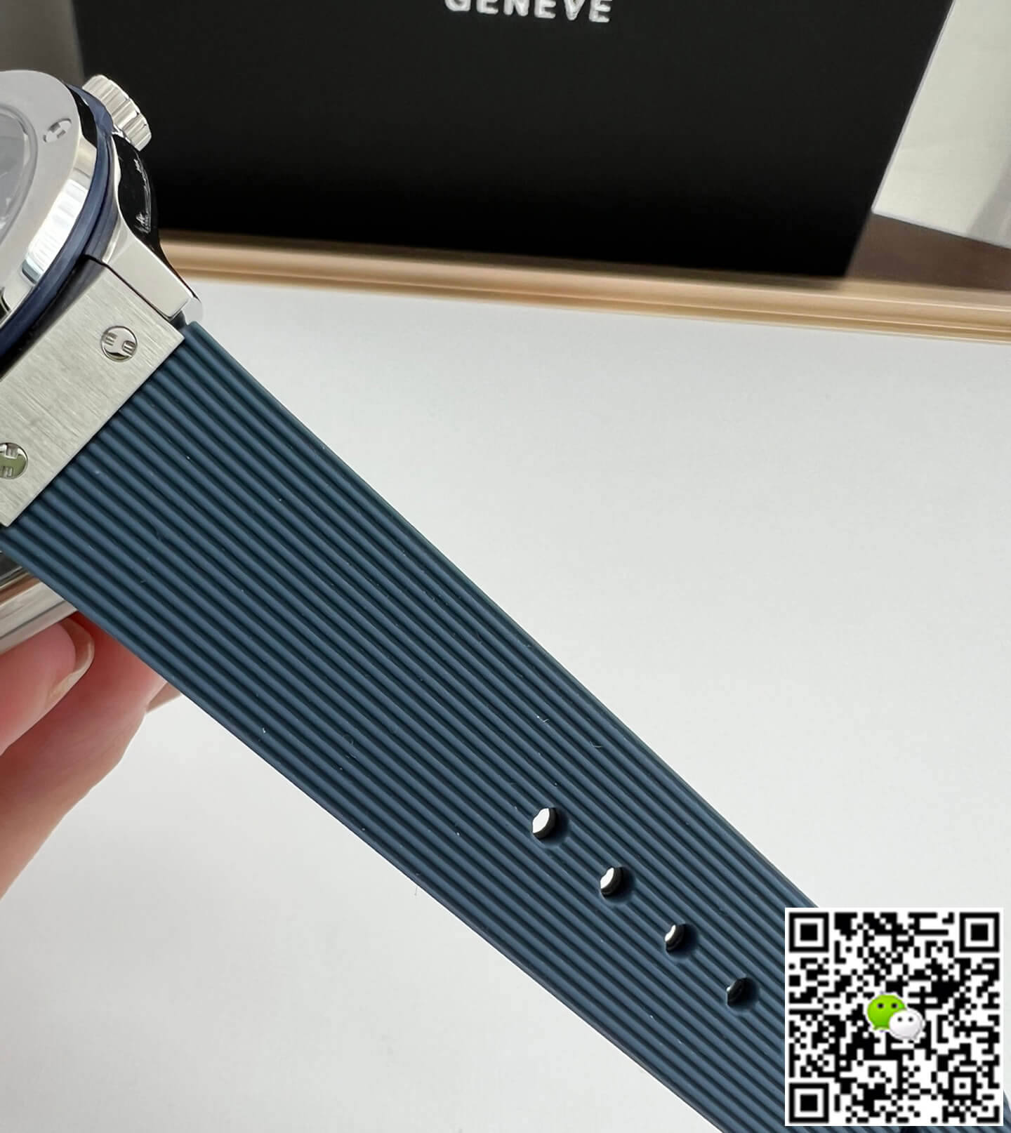 Hublot Classic Fusion 581.NX.7170.RX 33MM Quartz HB Factory Blue Dial