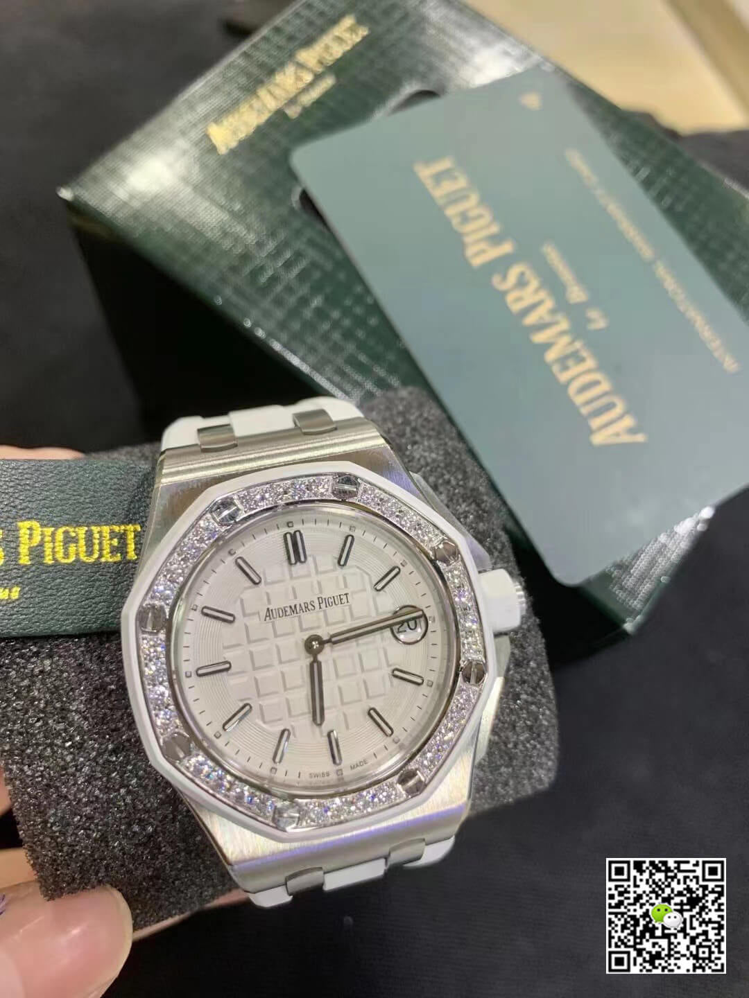 Audemars Piguet Royal Oak Offshore 67540SK.ZZ.A010CA.01 White Dial