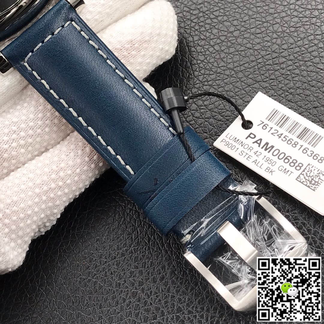 Panerai Luminor 1950 PAM00688 VS Factory Blue Dial