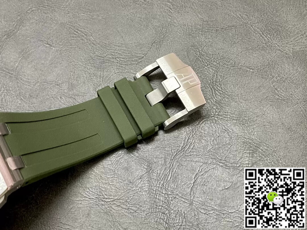 Audemars Piguet Royal Oak Offshore 15710ST.OO.A052CA.01 APS Factory Green Dial