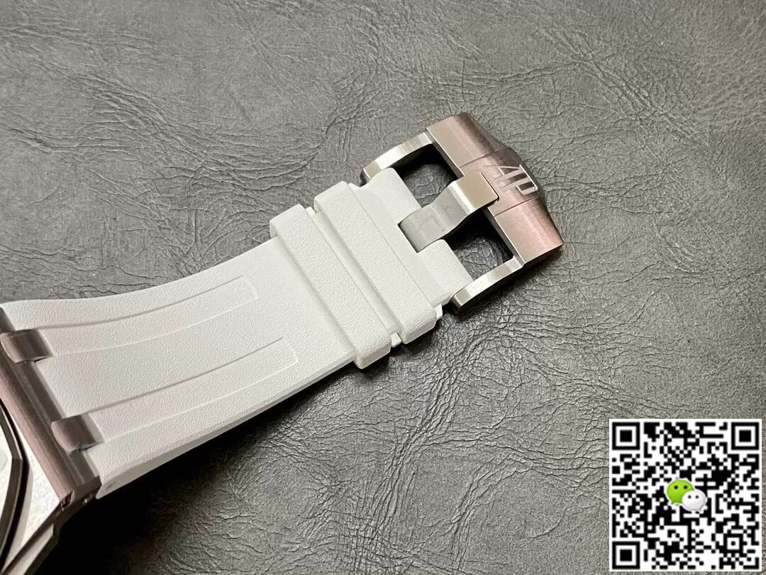 Audemars Piguet Royal Oak Offshore 15710ST.OO.A010CA.01 APS Factory White Dial