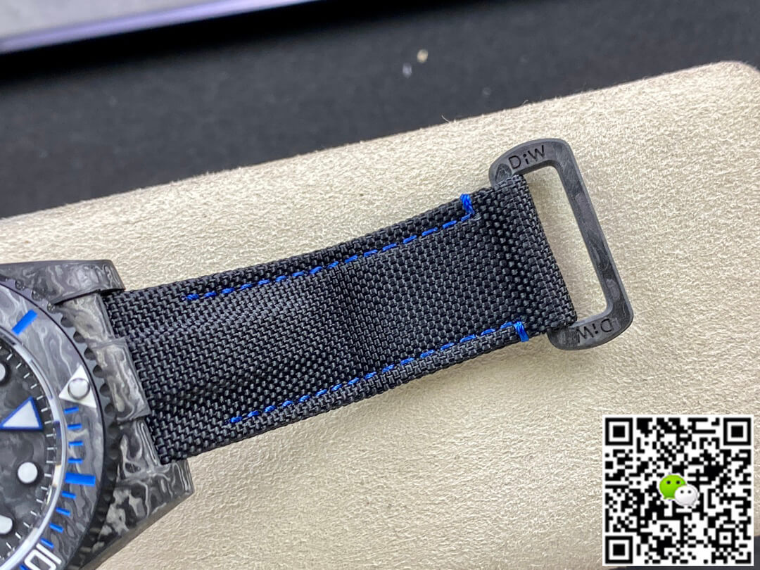 Rolex Submariner VS Factory Sea-Dweller Carbon Fiber Dial