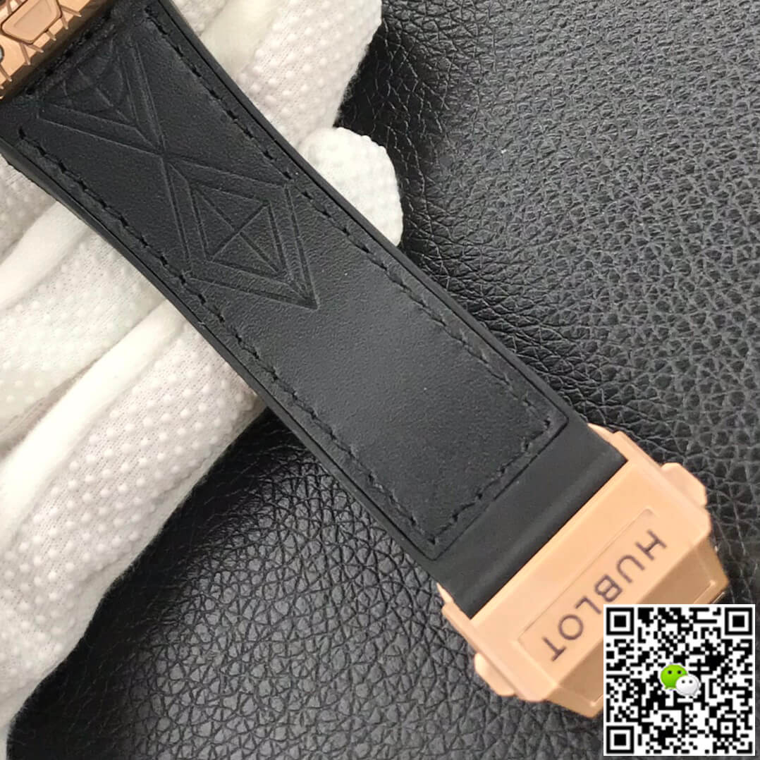 Hublot Big Bang 415.OX.1118.VR.MXM17 WWF Factory Gold Dial