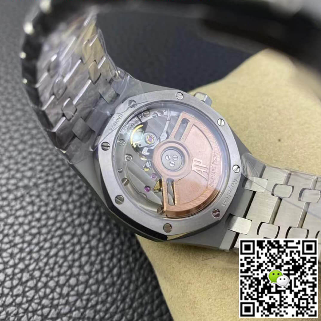Audemars Piguet Royal Oak 77350ST.OO.1261ST.01 8F Factory Silver Dial