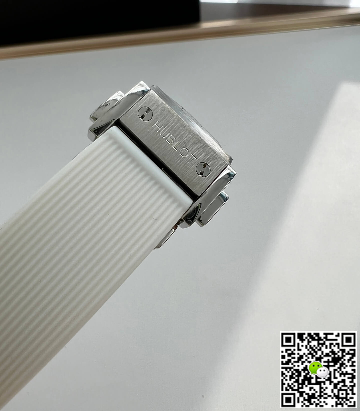 Hublot Classic Fusion 582.NX.2610.RX.1204 33MM HB Factory White Dial
