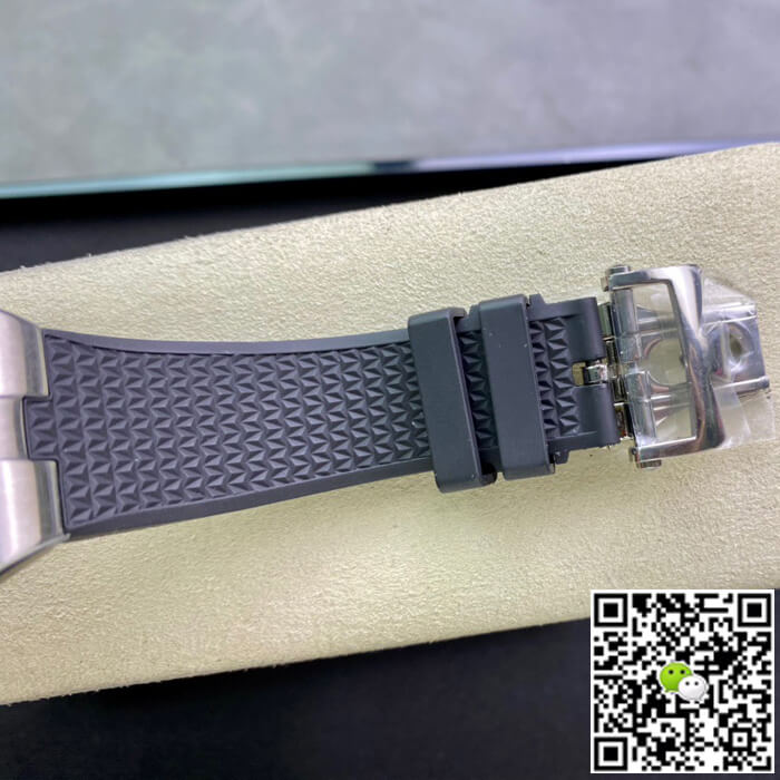 Vacheron Constantin Overseas 5500V/110A-B148 8F Factory Rubber Strap