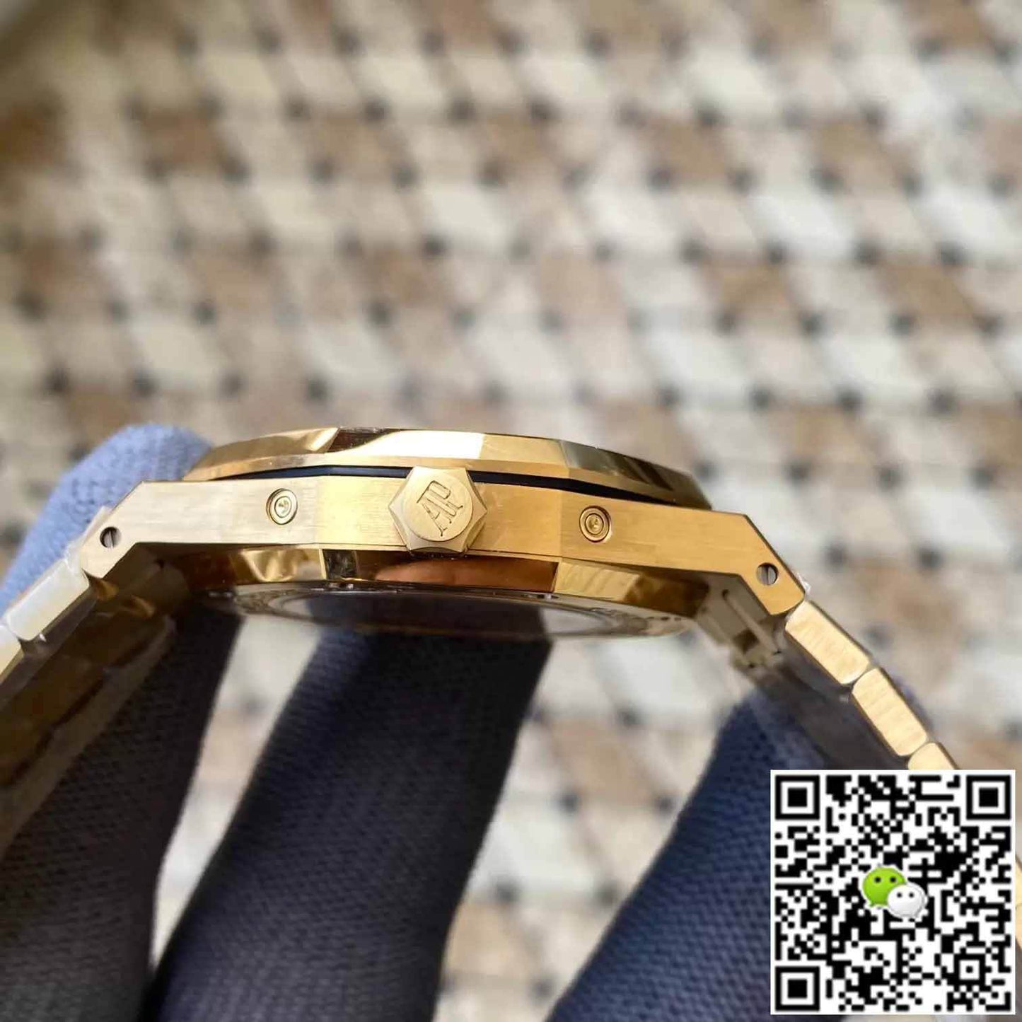 Audemars Piguet Royal Oak 26574BA.OO.1220BA.01 APS Factory Yellow Gold