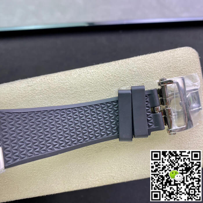 Vacheron Constantin Overseas 4500V 8F Factory Black Rubber Strap
