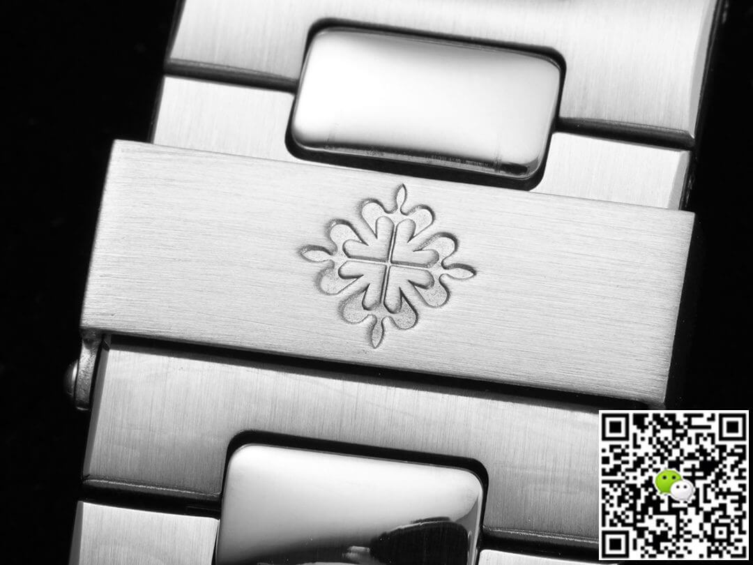 Patek Philippe Nautilus 5711 GR Factory Diamond-Set White Dial