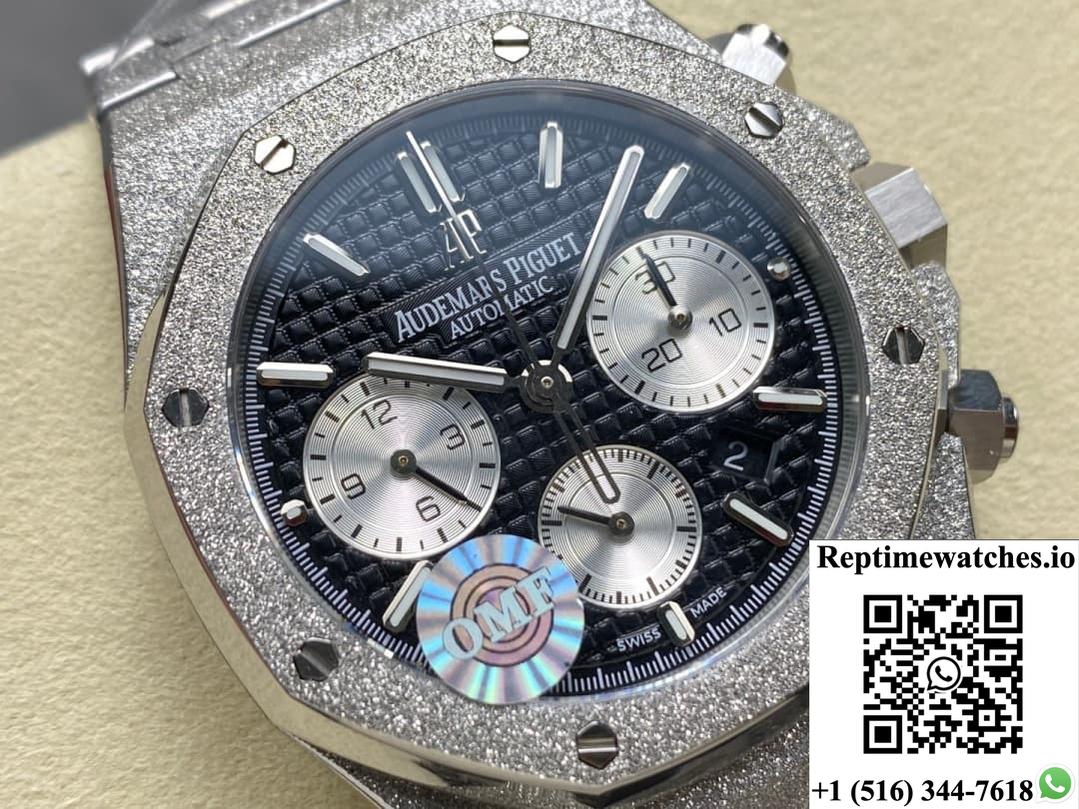 Audemars Piguet Royal Oak 26239BC.GG.1224BC.02 OM factory stainless steel bezel