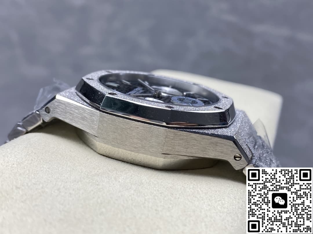 Audemars Piguet Royal Oak 26239BC.GG.1224BC.02 OM factory stainless steel bezel