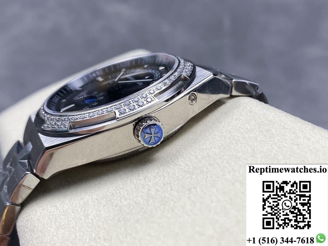 Vacheron Constantin Overseas 4000V-B919 GR Factory baton hour markers
