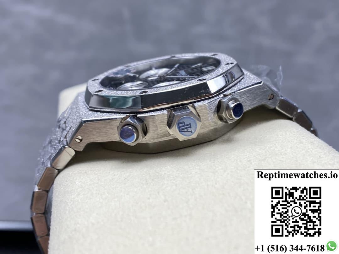 Audemars Piguet Royal Oak 26239BC.GG.1224BC.02 OM factory stainless steel bezel