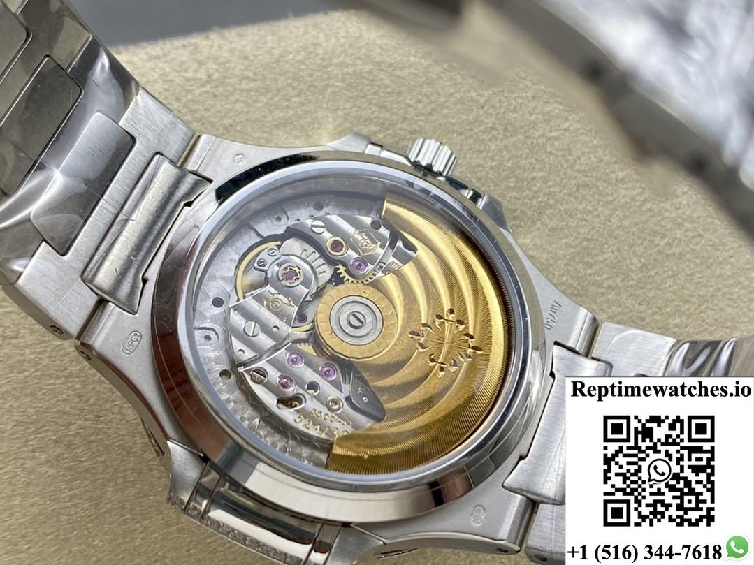 Patek Philippe Nautilus 7021-1G-001 AMG Factory Date display