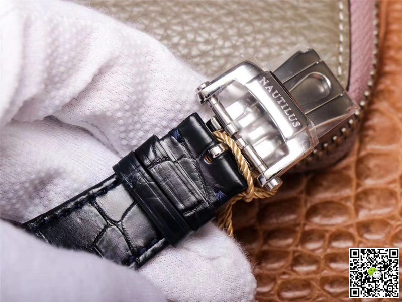PF Factory Patek Philippe Nautilus 5726/1A-014 Moonphase Black Leather Strap