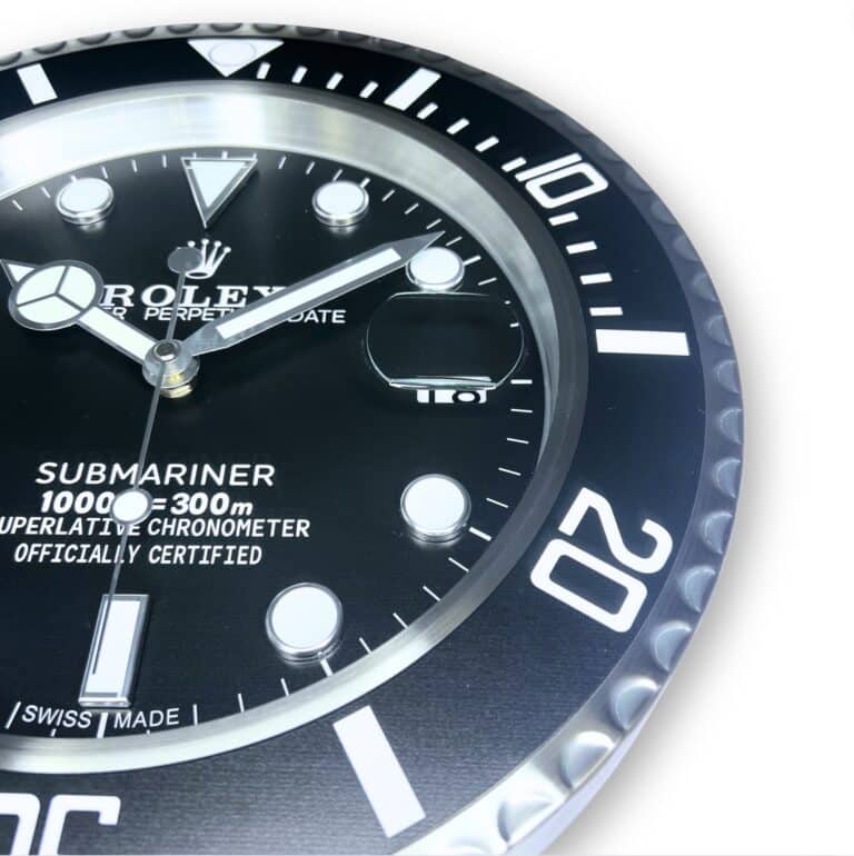 ROLEX SUBMARINER-STYLE LUXURY WALL CLOCK (35 CM)
