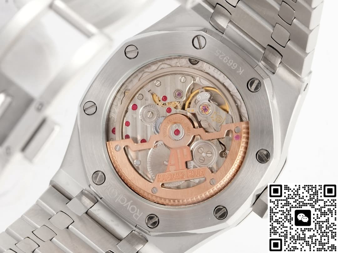 Audemars Piguet Royal Oak 16202BC.ZZ.1241BC.02 OMF Factory Date display