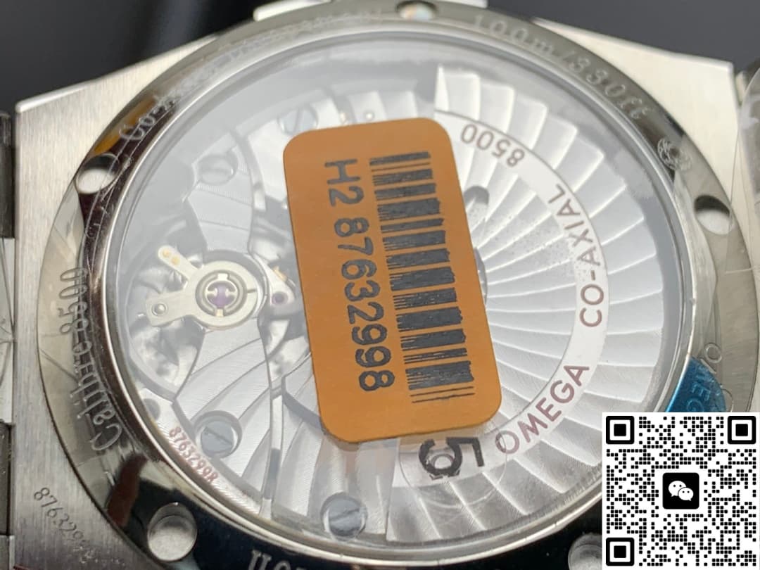 Omega Constellation 123.10.35.20.02.001 VS Factory Date display