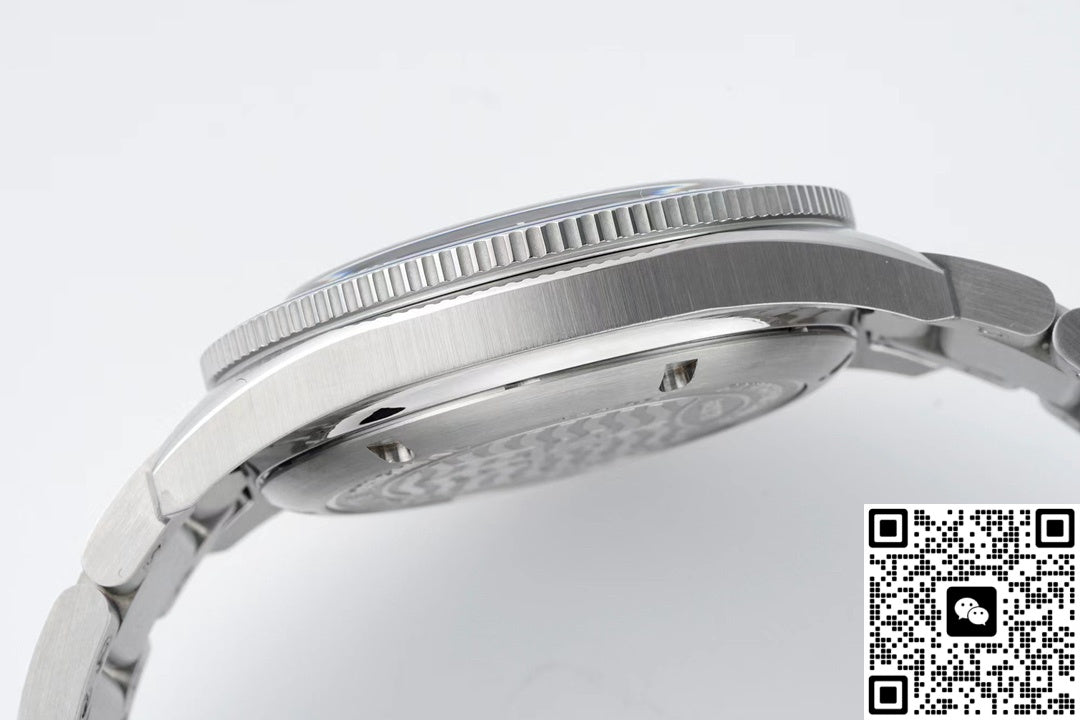 Glashutte Spezialist SeaQ 1-39-11-09-81-70 RXW Factory Stainless Steel Strap