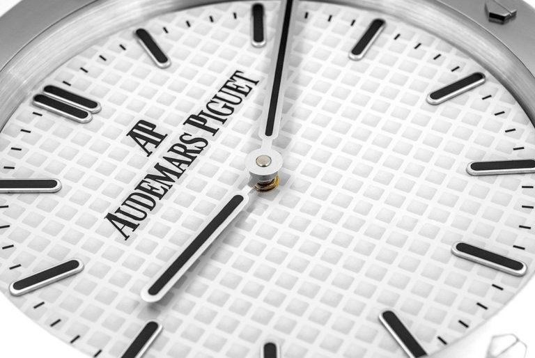 AUDEMARS PIGUET WALL CLOCK – AP07 EDITION – DELUXE 35CM METAL TIMEPIECE