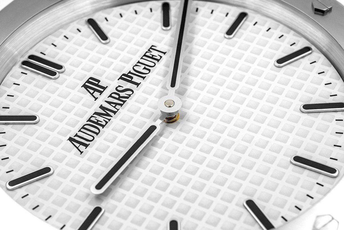 AUDEMARS PIGUET WALL CLOCK – AP07 EDITION – DELUXE 35CM METAL TIMEPIECE