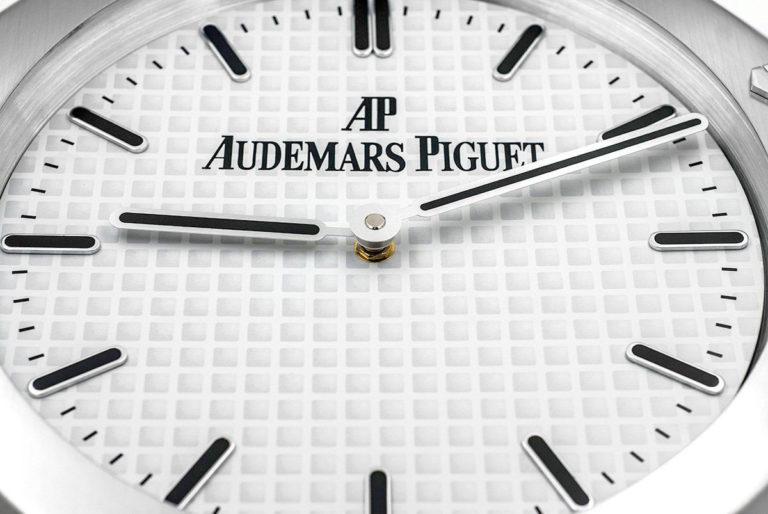 AUDEMARS PIGUET WALL CLOCK – AP07 EDITION – DELUXE 35CM METAL TIMEPIECE
