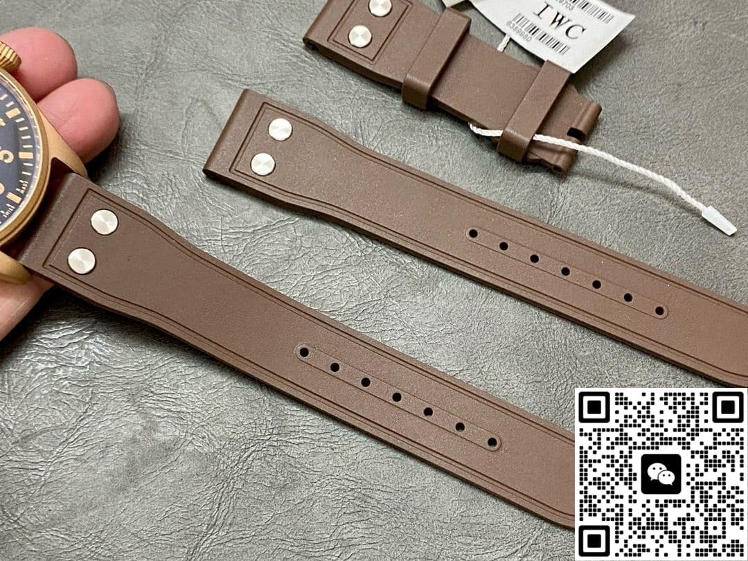 IWC Pilot IW329703-02 M+ Factory Copper Bezel