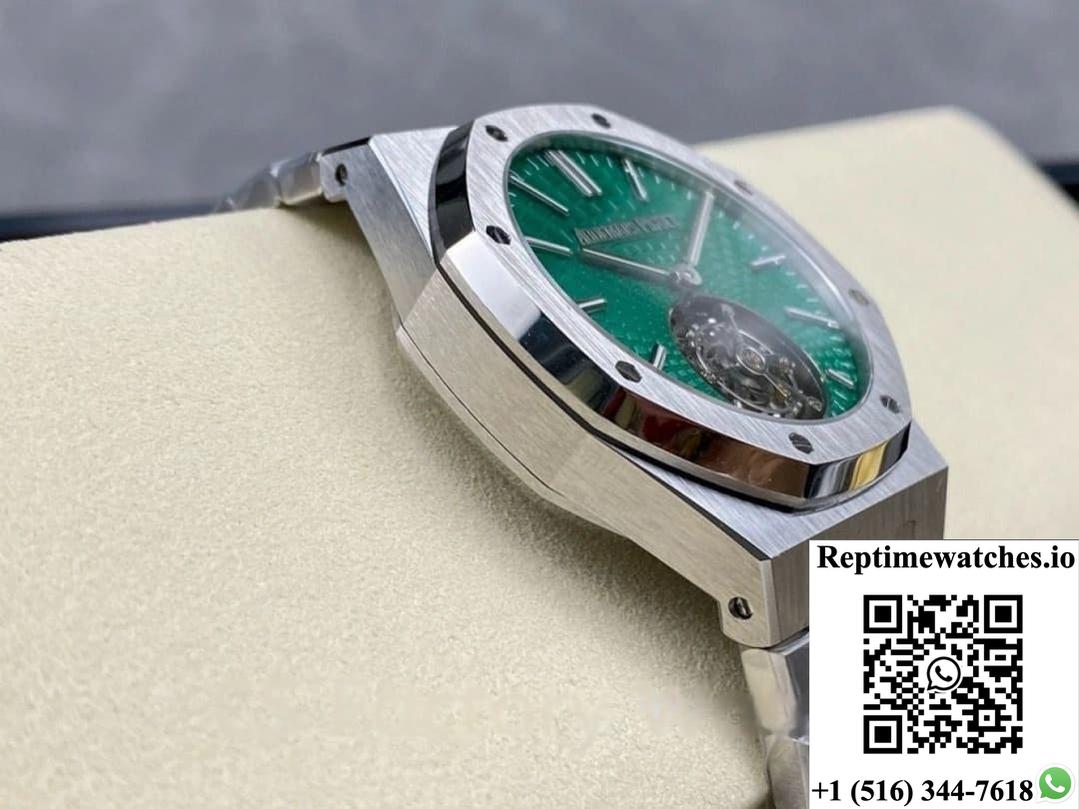Audemars Piguet Royal Oak 26534Ti.Oo.1220Ti.01 R8 Factory Green Dial-Rep Time Watches