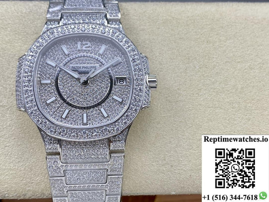 Patek Philippe Nautilus 7021-1G-001 AMG Factory Date display