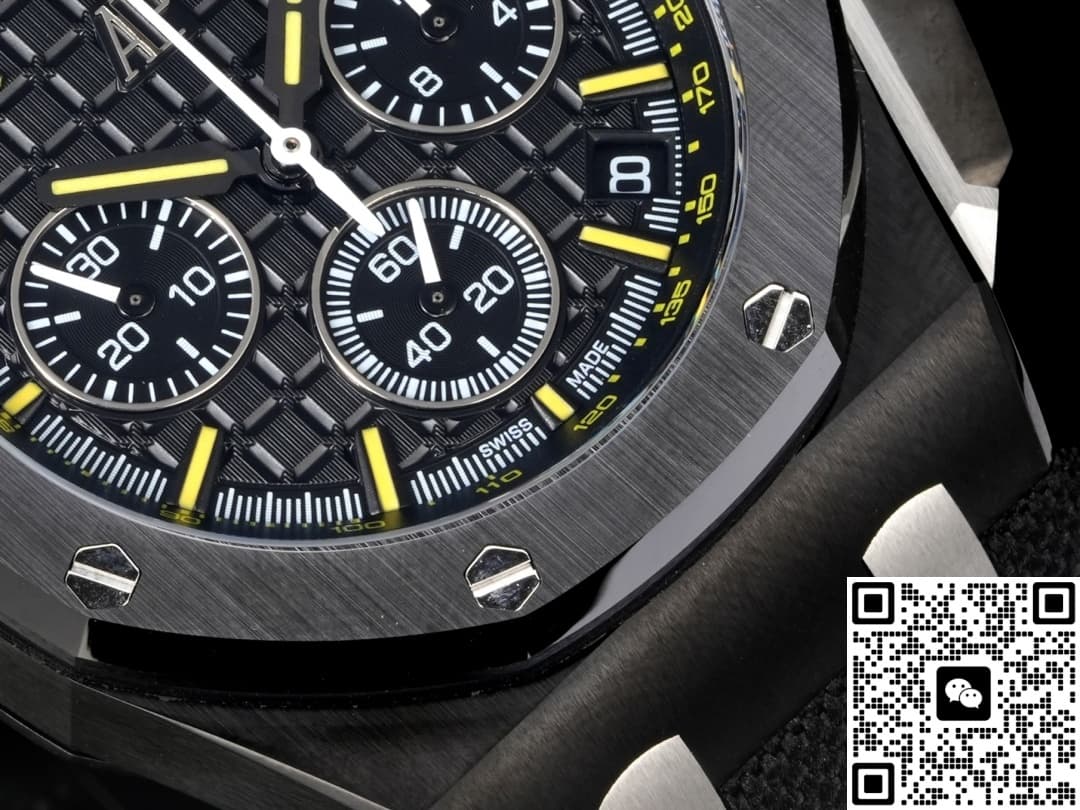 Audemars Piguet Royal Oak Offshore 26420CE.OO.A005VE.01 LS Factory Date Display