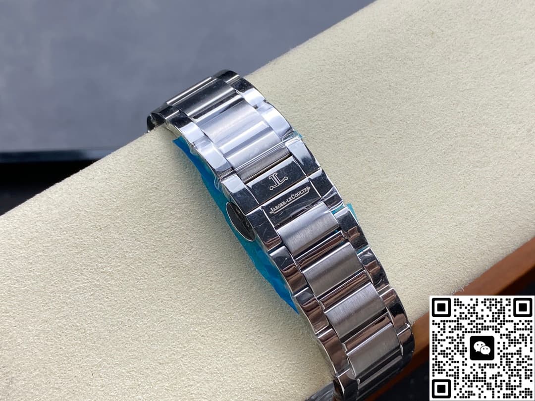Jaeger LeCoultre Polaris 9068180 BLS Factory Date Display