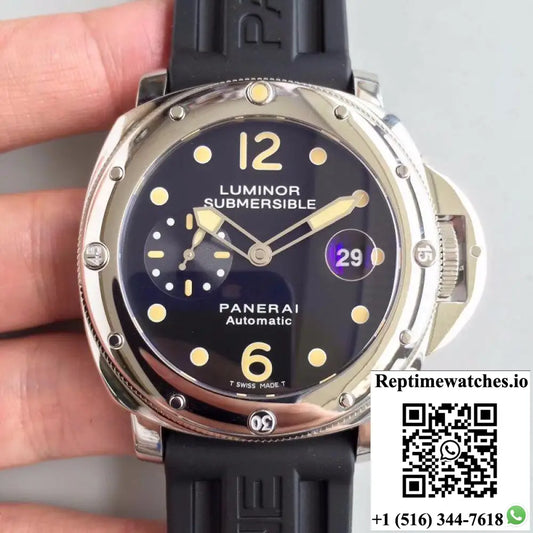 Panerai Luminor Submersible PAM024 V2 Black Dial - Watches