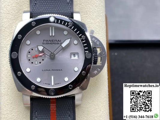Panerai Submersible PAM01681 VS Factory Date Display